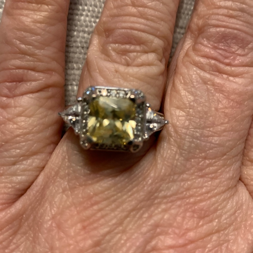 Vintage Yellow Bella Luce 3 Stone Ring with Halo in Sterling Silver EUC